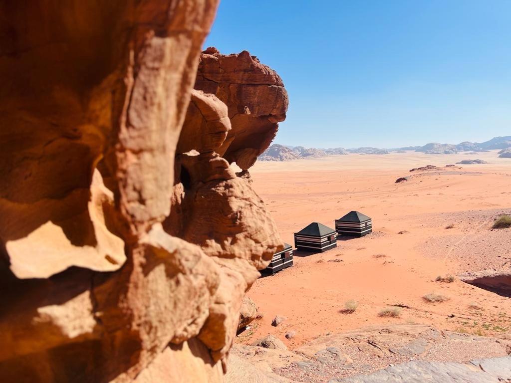 Wadi Rum Bedouin Tour With A Camp ภายนอก รูปภาพ